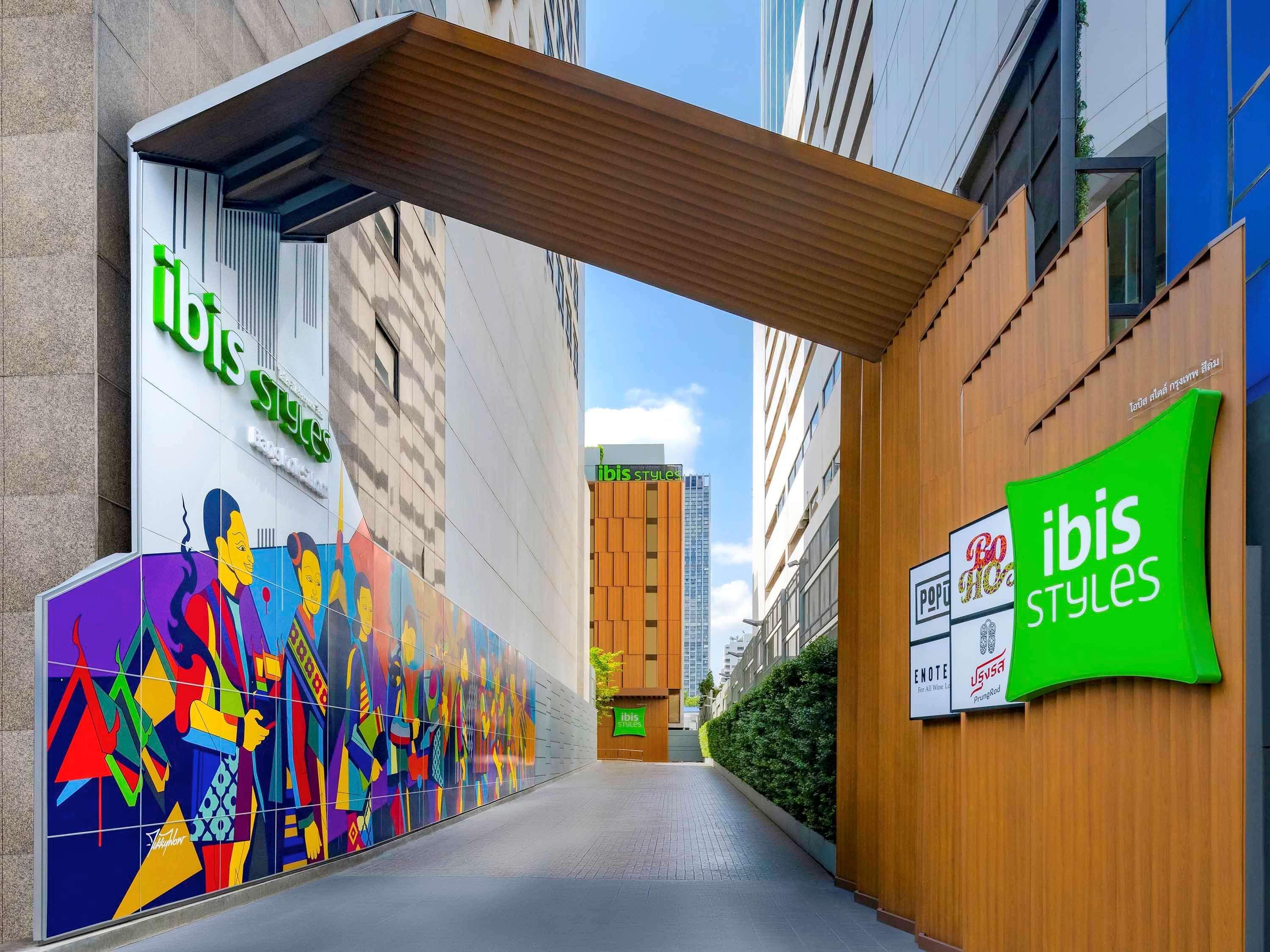 Ibis Styles Bangkok Silom Hotel Ngoại thất bức ảnh